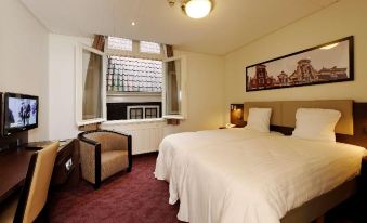 Best Western DAM Square Inn