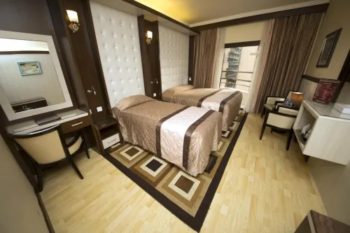 Al Khaleej Grand Hotel - Pemandangan Pantai