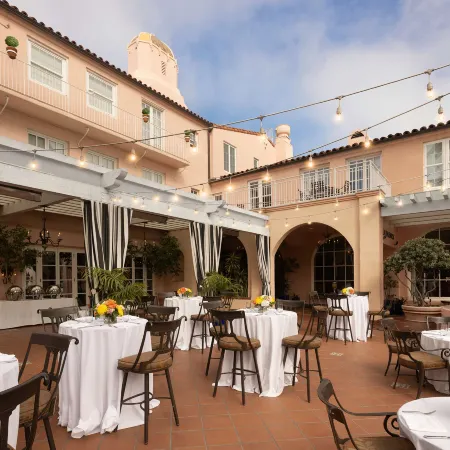 La Valencia Hotel