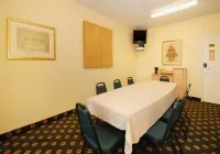 Comfort Suites Keeneland Hotels in Versailles