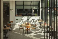 Holiday Inn - the niu, LEO NUREMBERG by IHG - breakfast