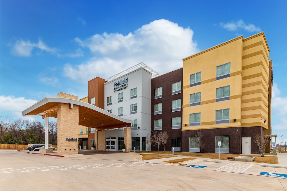 Fairfield Inn & Suites by Marriott Gainesville I-35