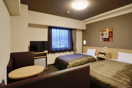 Hotel Route-Inn Isesaki Inter