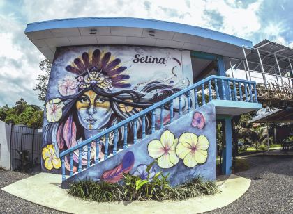 Socialtel la Fortuna - Formerly Selina la Fortuna