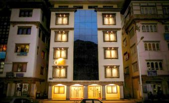 Hotel Norbuling - Housity