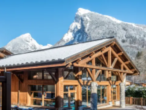 CGH Rés&Spa la Reine des Prés 薩莫安斯酒店