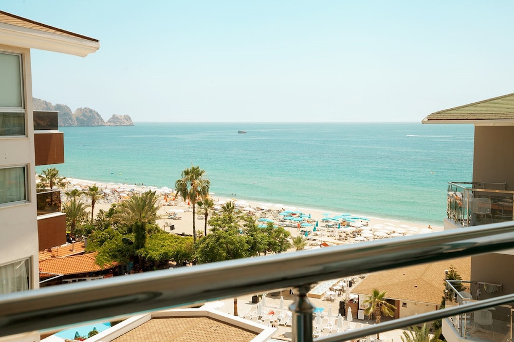 Sunprime Alanya Beach - Adults Only