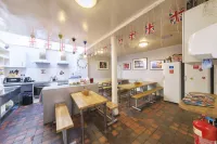 Astor Museum Hostel - Hostels