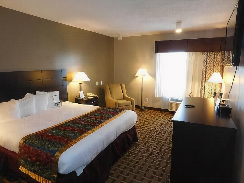 SureStay Plus Hotel by Best Western Coralville Iowa City