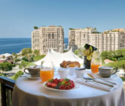 Columbus Hotel Monte-Carlo, Curio Collection by Hilton Hôtels à : Monaco-Ville
