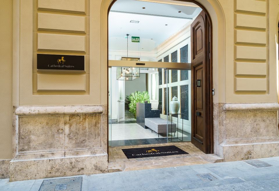 The Valentia Cabillers Hotel-Valencia Updated 2023 Room Price-Reviews &  Deals | Trip.com