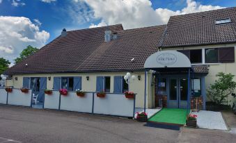 Contact Hotel Restaurant Bleu France - Eragny Cergy - Housity