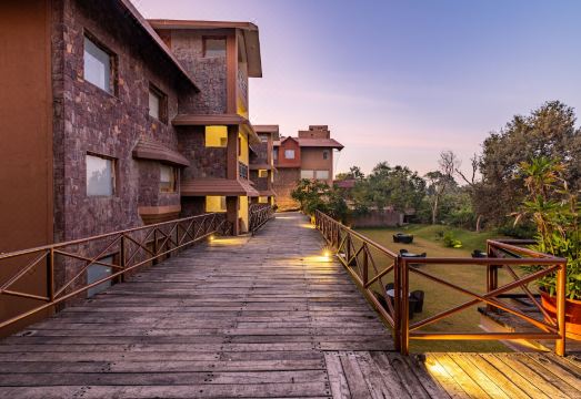 더 바그 아난타 엘리트