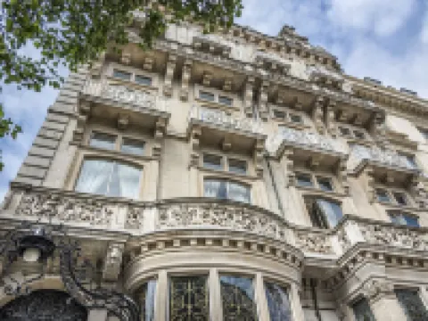 Grand Royale London Hyde Park Hotels near Royal Albert Hall