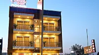 Centurypark Hotels near Veltech College Of Engineering