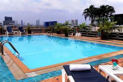Royal Suite Hotel Bangkok