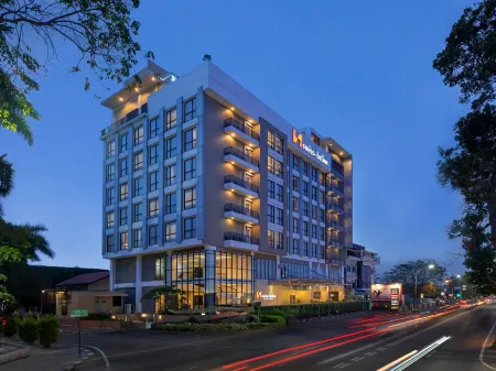 Swiss-Belinn Gajah Mada Medan Отели в г. Sei Sikambing D