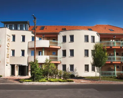 Hotel Makar Sport & Wellness Hotels in Pecs