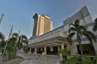 Aryaduta Palembang Hotels near Anjungan Rumah Adat Oki Jakabaring.