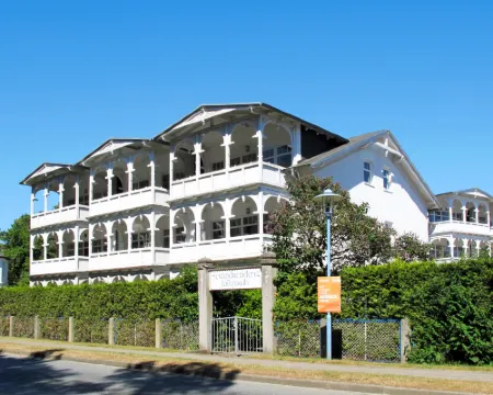 Juliusruh Hotels in Breege