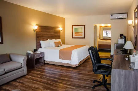 Best Western Cumbres Inn CD. Cuauhtemoc Отели в г. Куаутемок