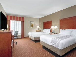 La Quinta Inn & Suites by Wyndham Fairfield TX