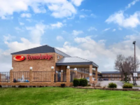 Econo Lodge Belton - Kansas City South Hotels in Raymore