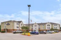Candlewood Suites Beaumont by IHG - 2-Star