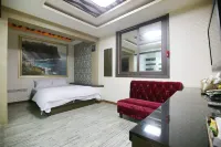 Jeungpyeong Young Park Hotels in Jeungpyeong-gun