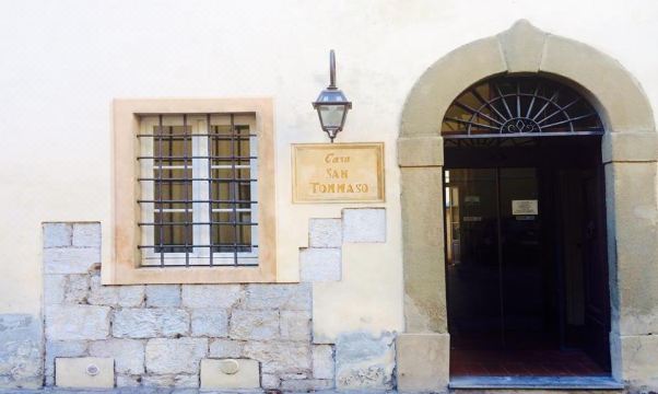 카사 산 토마소 외관 및 객실