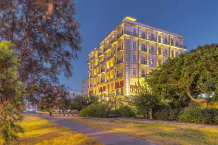 Gdm Megaron, Historical Monument Hotel