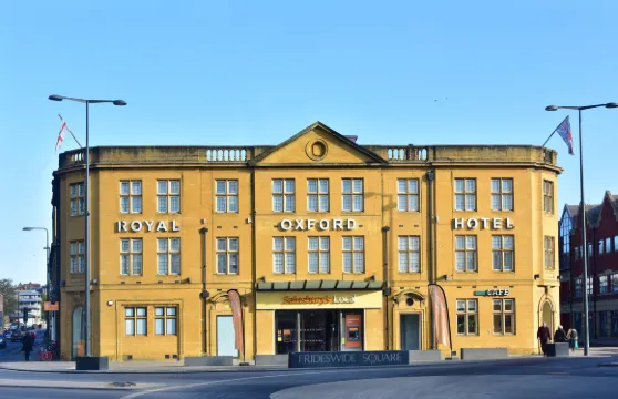 皇家牛津酒店