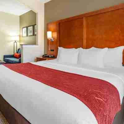 Comfort Suites Newark - Harrison Rooms