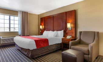 Comfort Suites Delavan - Lake Geneva Area