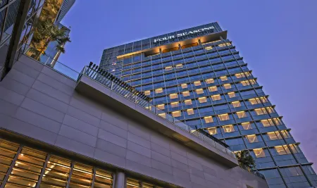 Four Seasons Hotel Jakarta