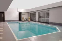 Travelodge by Wyndham Miramichi New Brunswick - Pools
