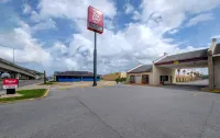 Red Roof Inn New Orleans - Westbank Các khách sạn ở Harvey