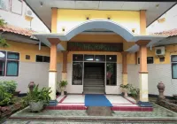 Hotel Anugrah Kendal Hotel dekat Grand Warna Agung