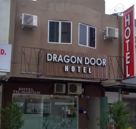 Dragon Door Hotel