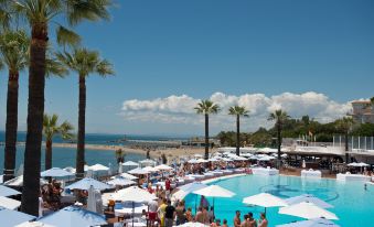 Banus,Beachfront3,Luxurious Playas del Duque, Favourite Location, Free Parking