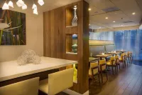 Aloft Miami Dadeland Hotels in Kendall