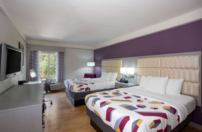 La Quinta Inn & Suites by Wyndham Mobile - Daphne