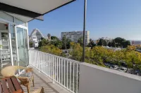 New, Sunny, Close to the Beach with Sea Views