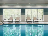 โรงแรม Holiday Inn Express & Suites Calgary Airport Trail NE บาย IHG โรงแรมในคาลการี