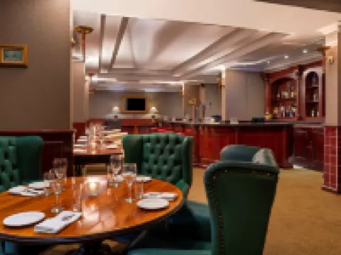 트레펜 하우스 도하 - 수크 와키프 및 마쉐레브 지하철역 옆 도하 호텔