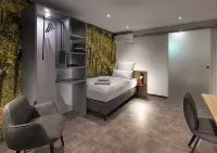 WeinMotel Simon 1 a Отели в г. Альценау