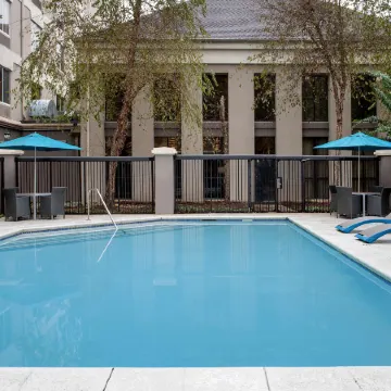 Hampton Inn & Suites Alpharetta