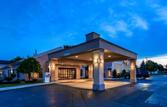 Best Western Plus Galleria Inn  Suites