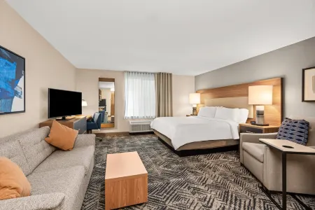 Candlewood Suites Sumner - Puyallup Area Отели в г. Энумкло