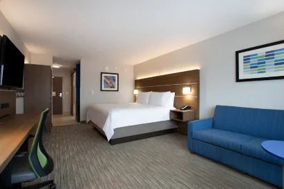 Holiday Inn Express & Suites Deland South